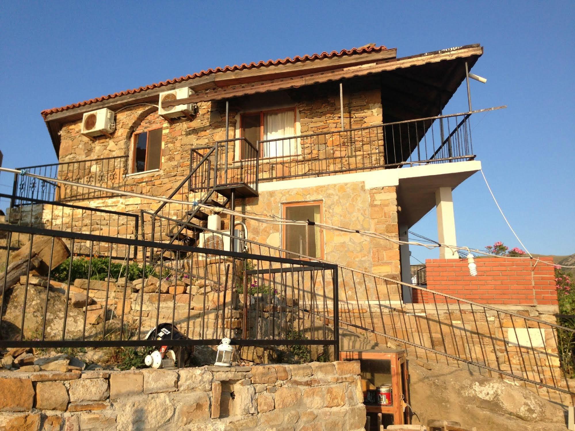 Yakamoz Hotel Goekceada İmroz Exterior foto