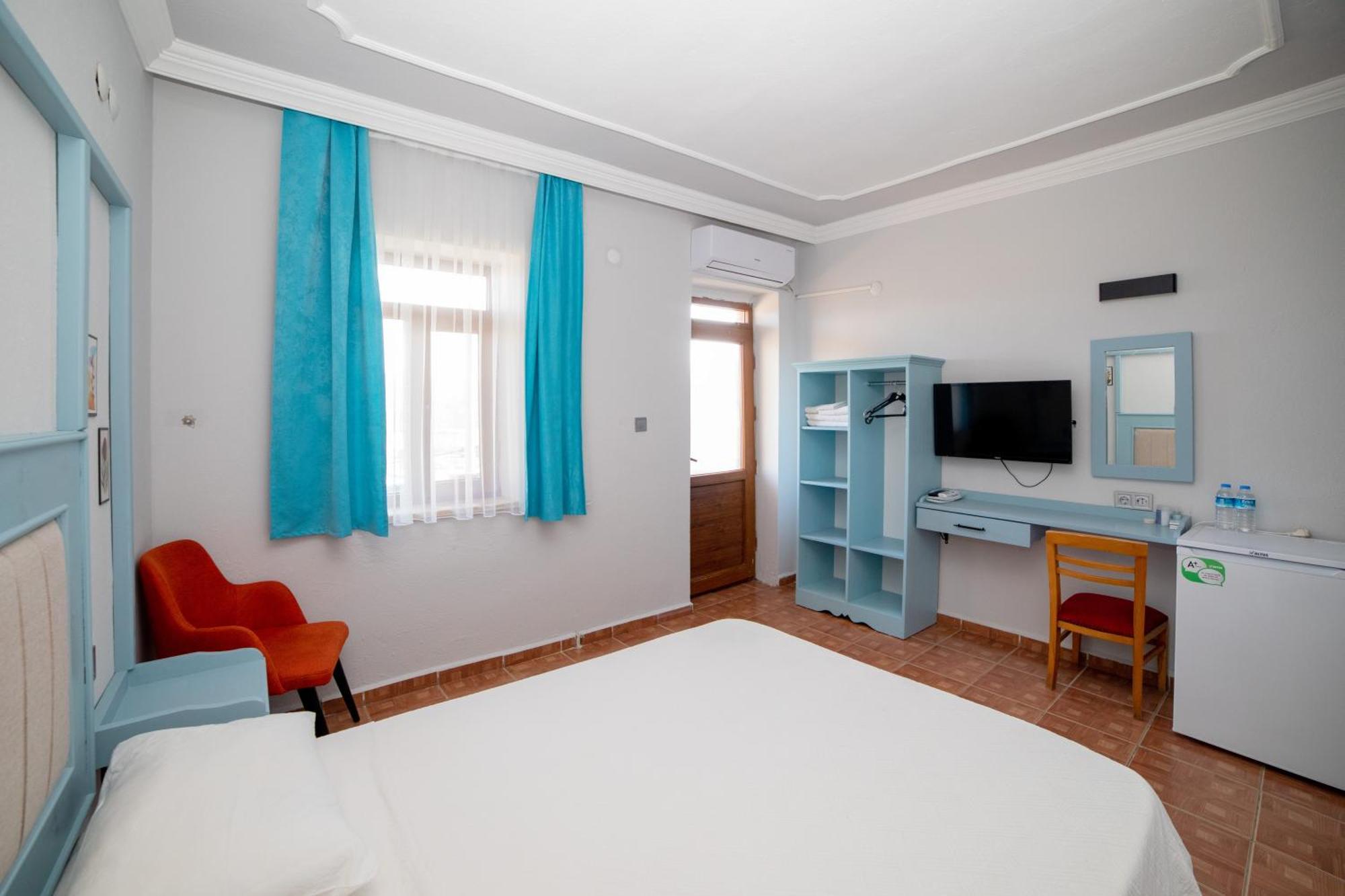 Yakamoz Hotel Goekceada İmroz Exterior foto